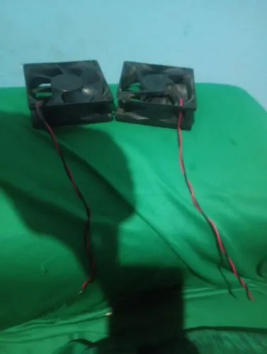 Vendo esa duas ventoinhas ótima localização Aracaju