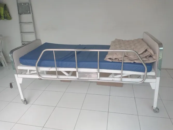 Cama Hospitalar