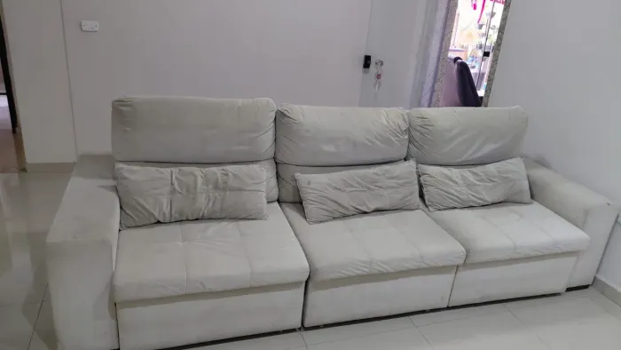 SOFÁ 3 LUGARES 3 METROS