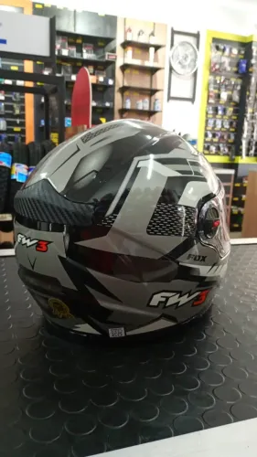 CAPACETE FW3