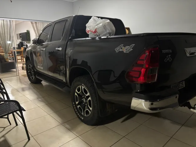 Toyota Hilux CD SRV 4X4 2.8 TDI Diesel Aut. 2021