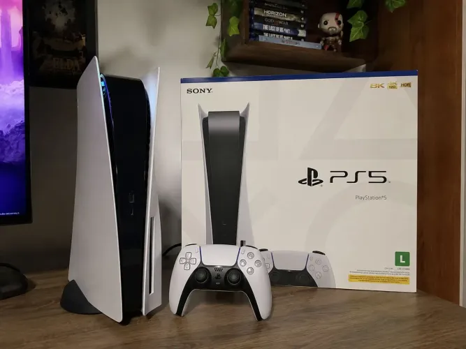PlayStation 5 - Caixa original - Controle Impecável. Aceito Cartão
