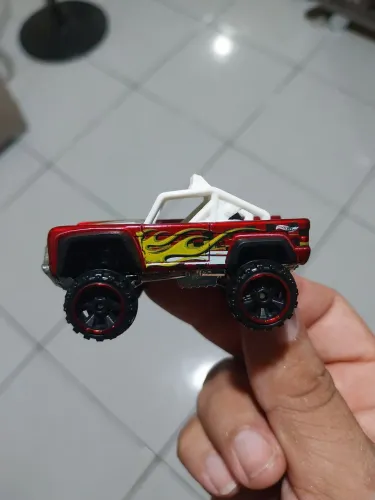 Hot Wheels Custom Ford Bronco - 2016 série HW Daredevils