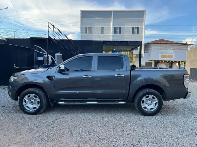 Ford Ranger XLT 2.5 16V 4X2 CD Flex 2017
