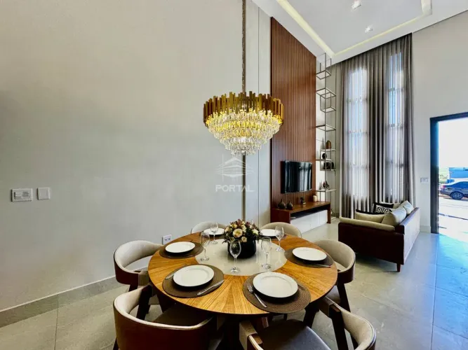 Casa a venda com 3 suítes, 2 salas, jantar, área gourmet, mobiliada, decorada.