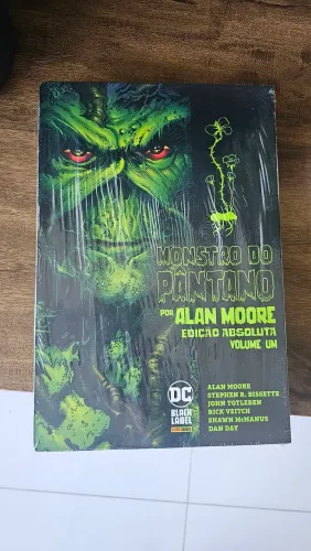 Monstro do Pântano de Alan Moore