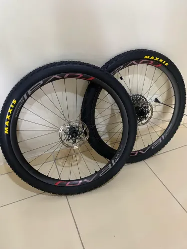 Rodas carbono