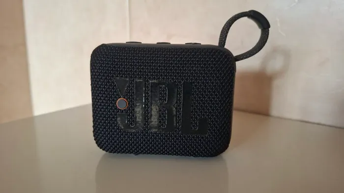 JBL GO4