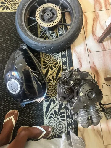     Motor, Roda Traseira e Tanque CB 300F Original Com nota 
