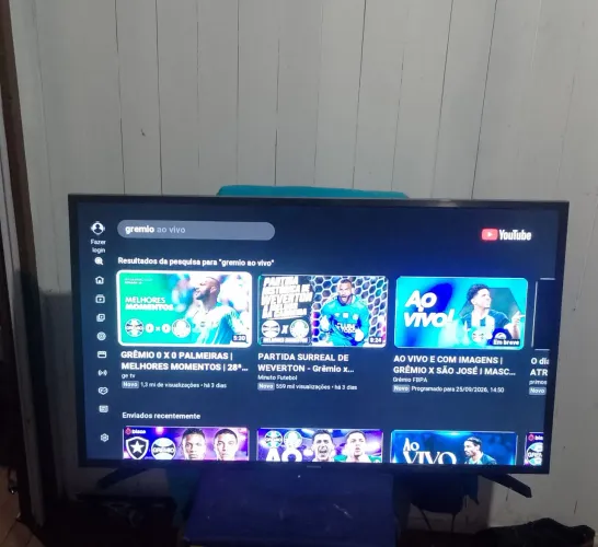 Tv Samsung 43 polegadas smart acompanha controle e pezinhos entrego.