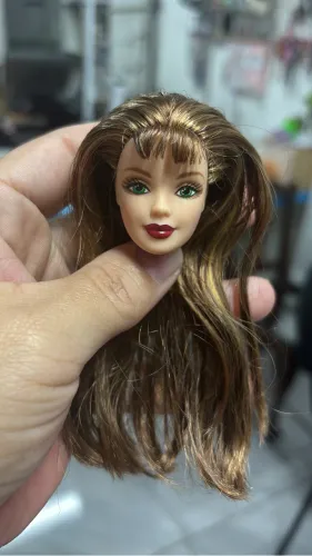Cabeça Barbie collector Countess of Rubies