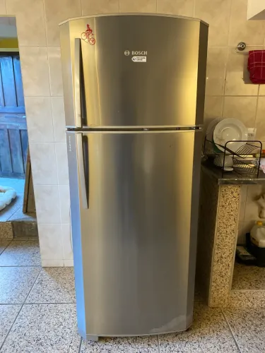 Barbada! Vendo Geladeira Bosch