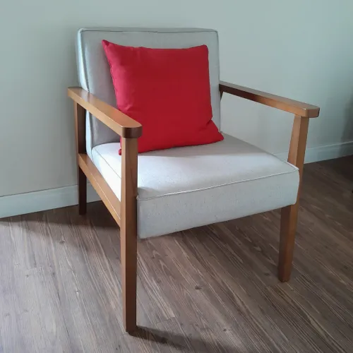 Poltrona para Sala feita sob Medida MCL