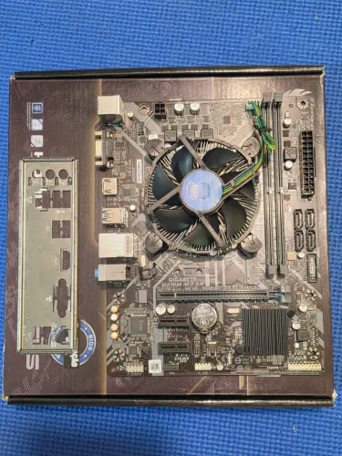 Kit Placa Mãe H310M M.2 + Core i3-8100 4/4 até 3.60GHz