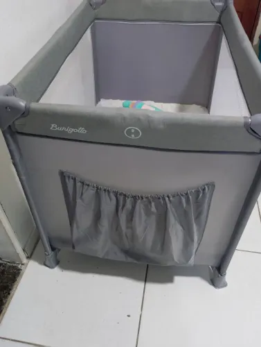 Berço cercado com colchão ,aceito troca