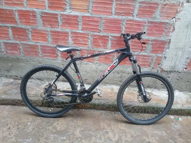 Bicicleta aro 26 alumínio