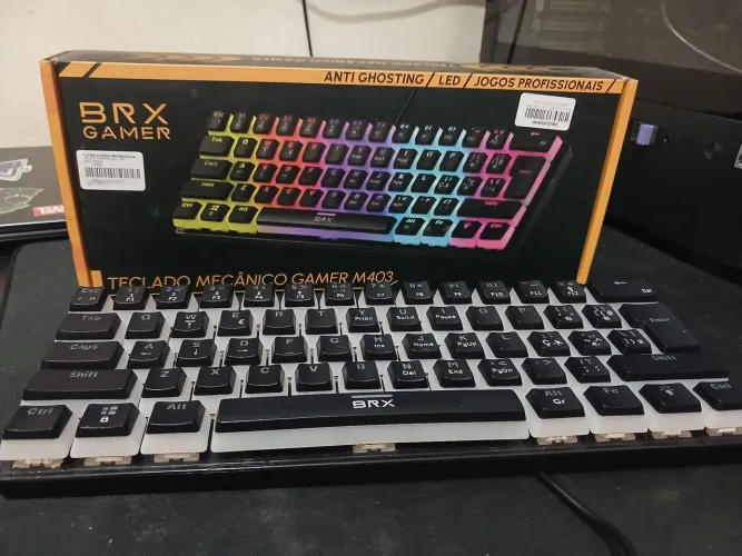 Teclado mecânico BRX gamer