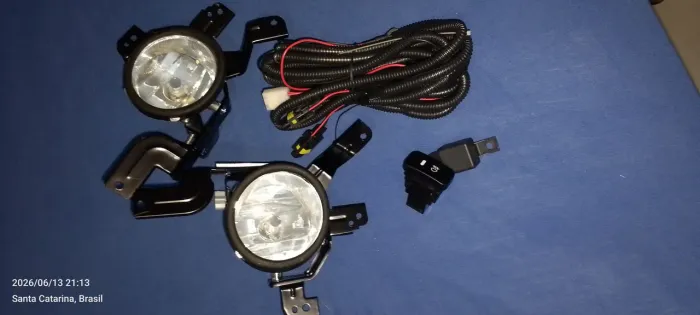 VENDO FAROL DE MILHA HONDA CRV 2008