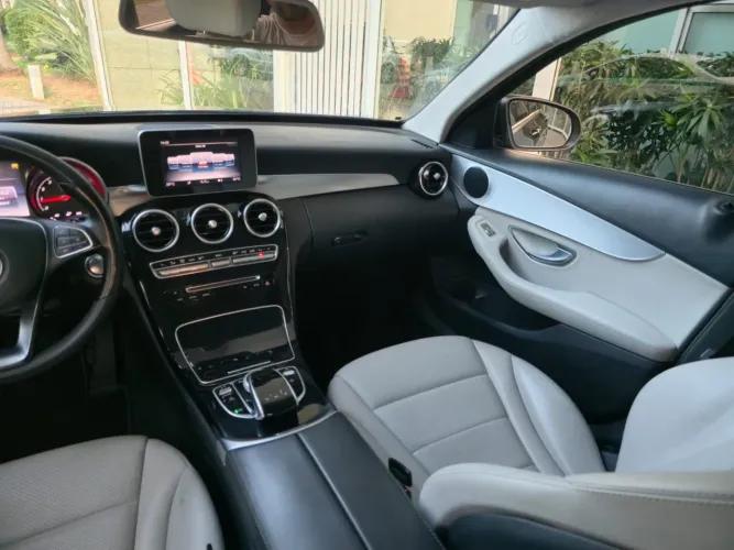 Mercedes-Benz C-180 CGI Avant. 1.6/1.6 Flextb 16V Aut. 2018