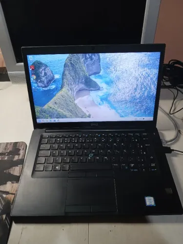 Notebook Dell Latitude 7490.