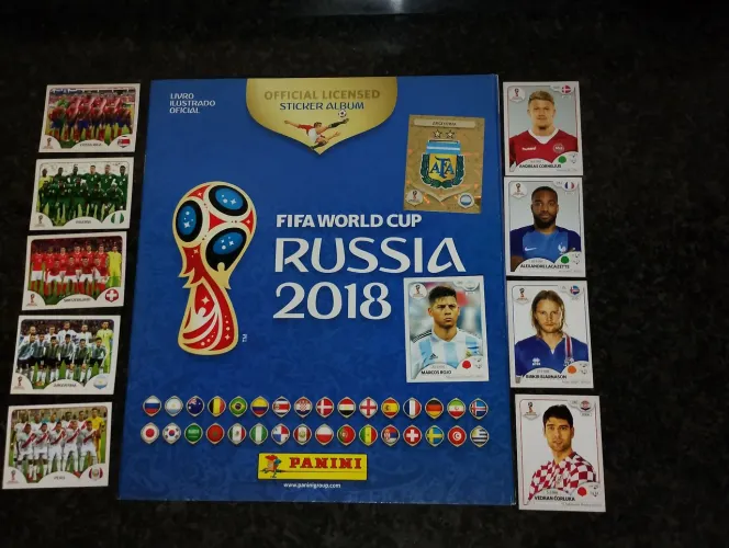 Álbum Copa do mundo Rússia 2018 + 12 figurinhas.