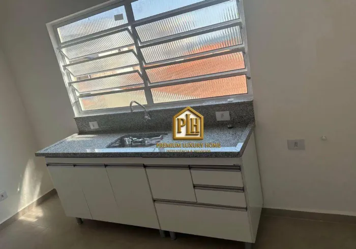 Casa com 2 dormitórios para alugar, 60 m² por R$ 2.492,00/mês - Centro - Atibaia/SP