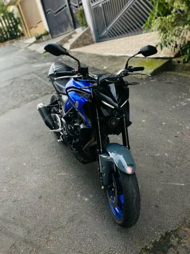 Vendo MT 03 impecável 