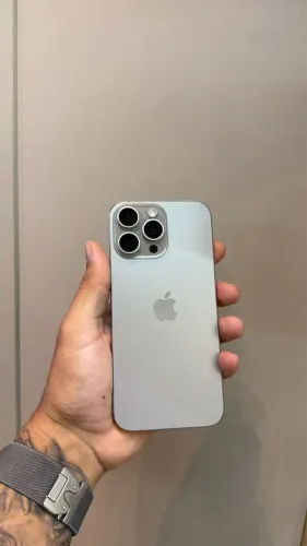 IPHONE 16 PRO MAX 256GB SEMINOVO 
