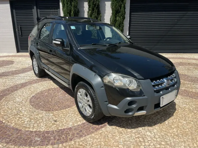 Fiat Palio Weekend Adventure Locker 1.8 Flex 2012