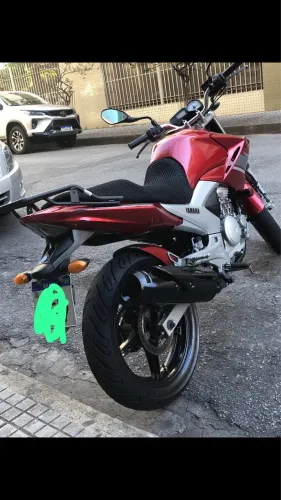 Vendo ou troco fazer 2014 , zera