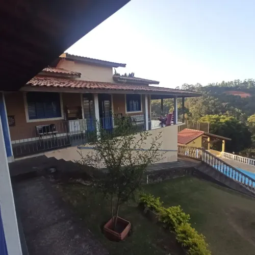Chácara Maravilhosa com Vista Privilegiada no Condomínio Villagio Fazendão São José dos C