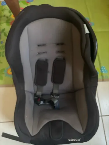 Cadeirão para carro