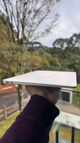 Macbook Air 2020 i3 8gb 256gb