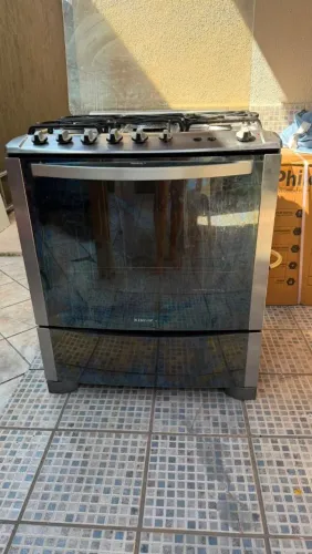 Fogão Electrolux, elétrico.