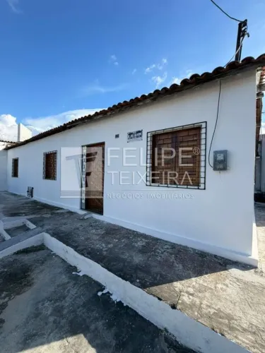 Casa para Locação em Fortaleza, Antônio Bezerra, 4 dormitórios, 2 banheiros