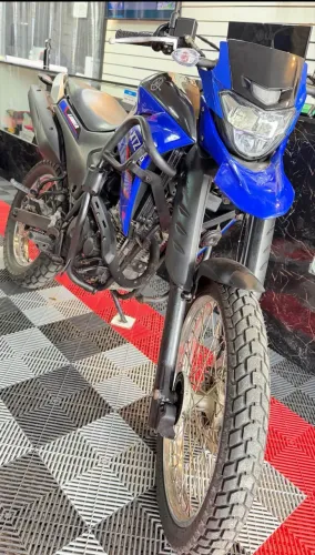 LANDER 250 extra