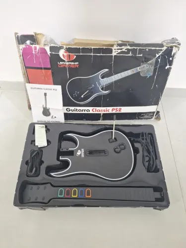 Guitarra PS2 Guitar Hero Leadership Gamer Completa na Caixa