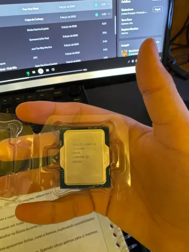 Processador Intel i3-12100F