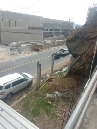 Terreno frente superm.