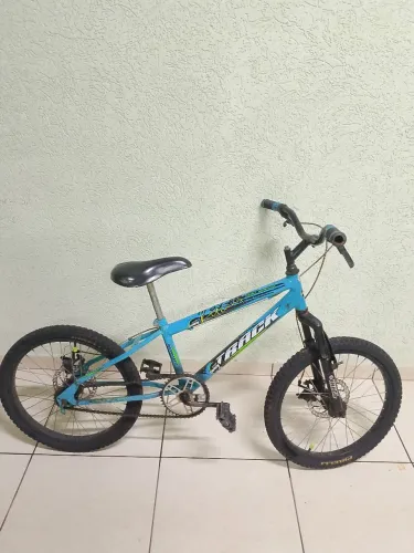 Bicicleta aro 20 em perfeitas condições