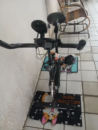 Vendo bicicleta ? de exercícios 