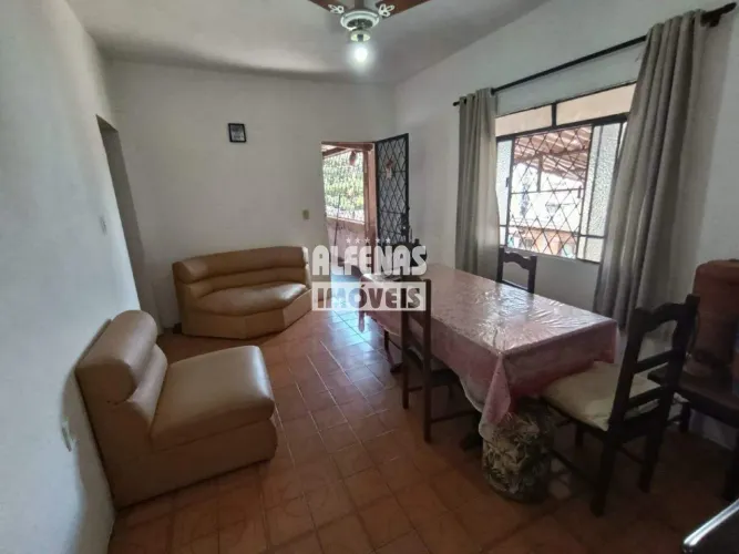 Casa à venda 3 quartos no Bairro Eldorado