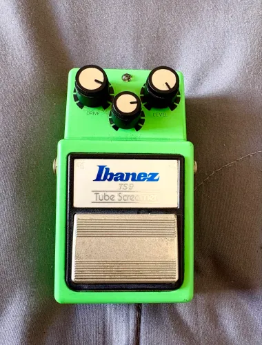 Ibanez Tube Screamer overdrive pedal 