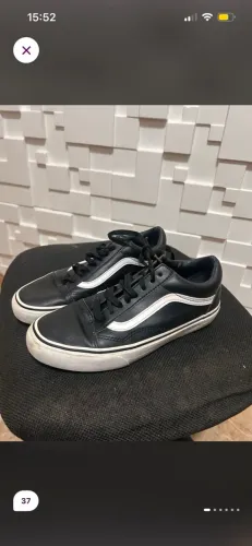 Tênis Vans Old Skool de Couro Tam. 37