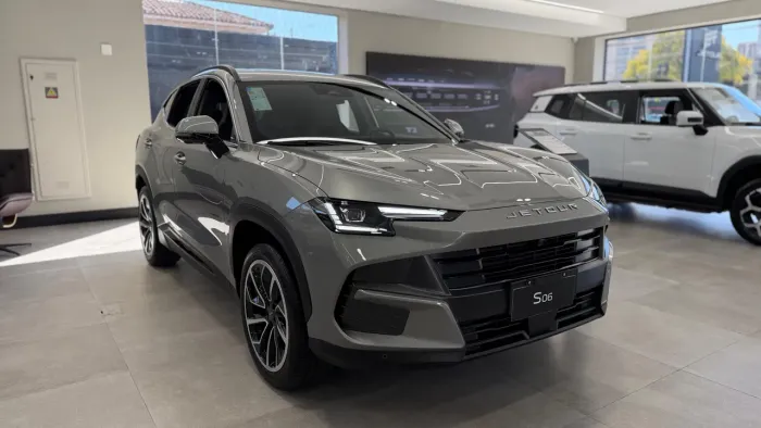 Jetour S06 Premium 2027