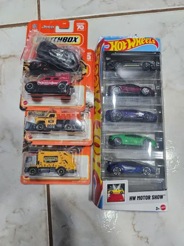 Lote Hot wheels/ Matchbox