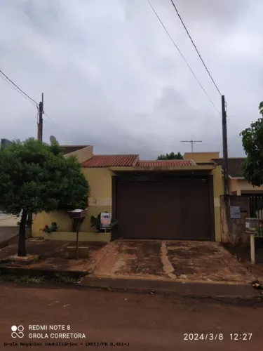Casa para Venda em Peabiru, Centro, 3 dormitórios, 1 banheiro, 2 vagas