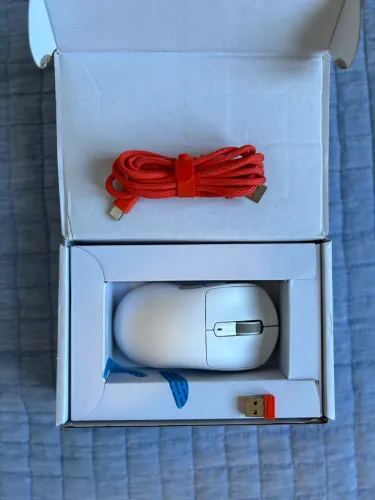 Mouse KYSONA M600