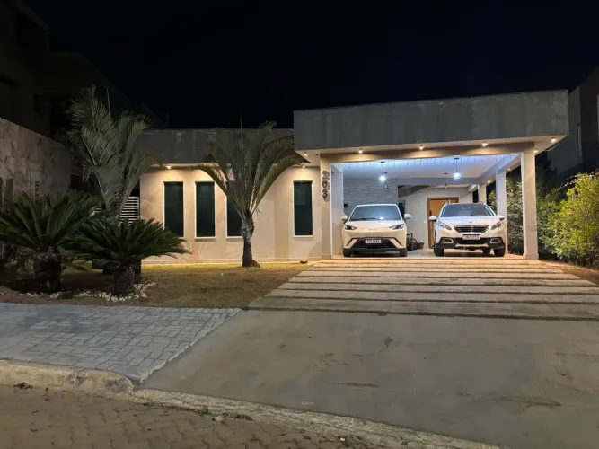 Excelente casa em condomínio fechado em Vespasiano