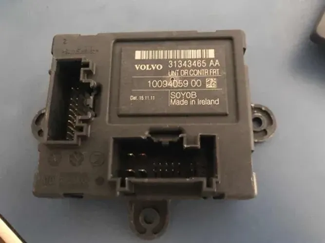 Módulo De Porta Dianteira Esquerda Volvo Xc60